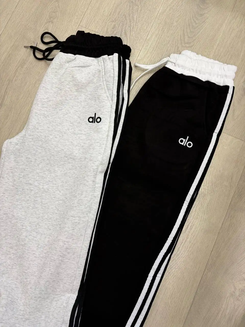 Лосины, футболки, спортивные костюмы и другая одежда - Спортивная одежда (Одежда) в Чебоксары