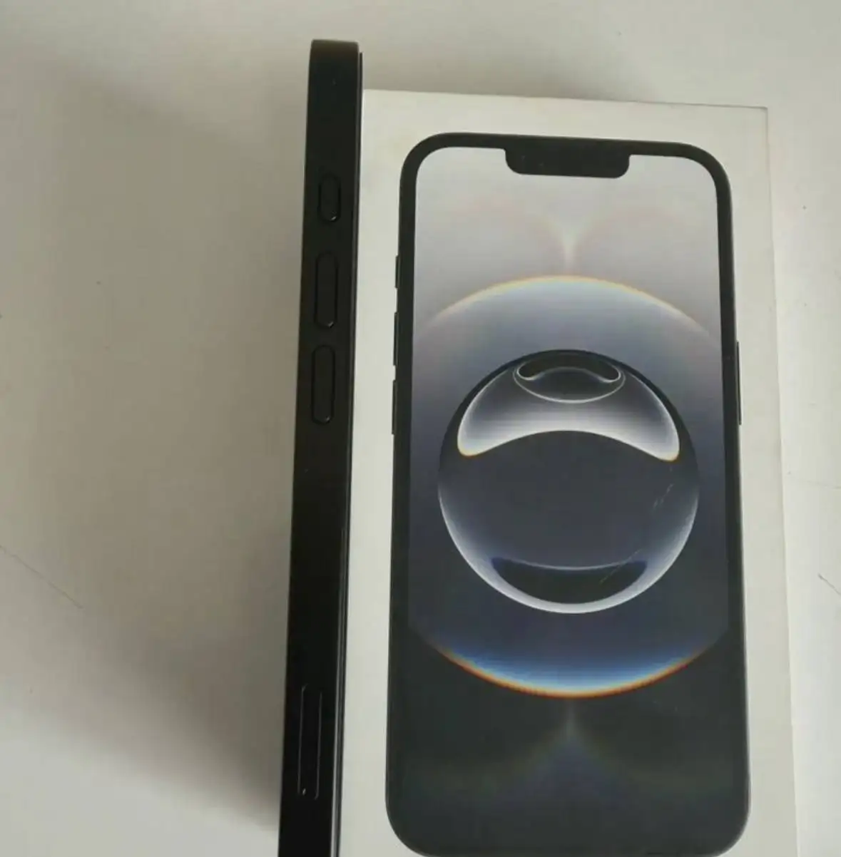 iPhone 16e в отличном состоянии с полным комплектом - Смартфоны (Электроника) в Чебоксары