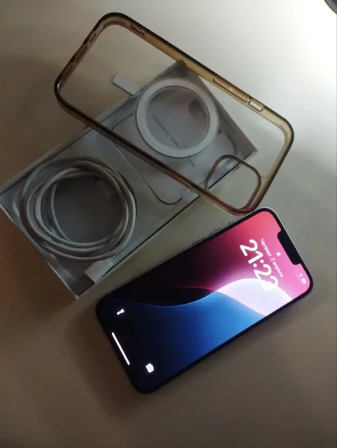 Продам iPhone 14 128 ГБ - Электроника в Чебоксары