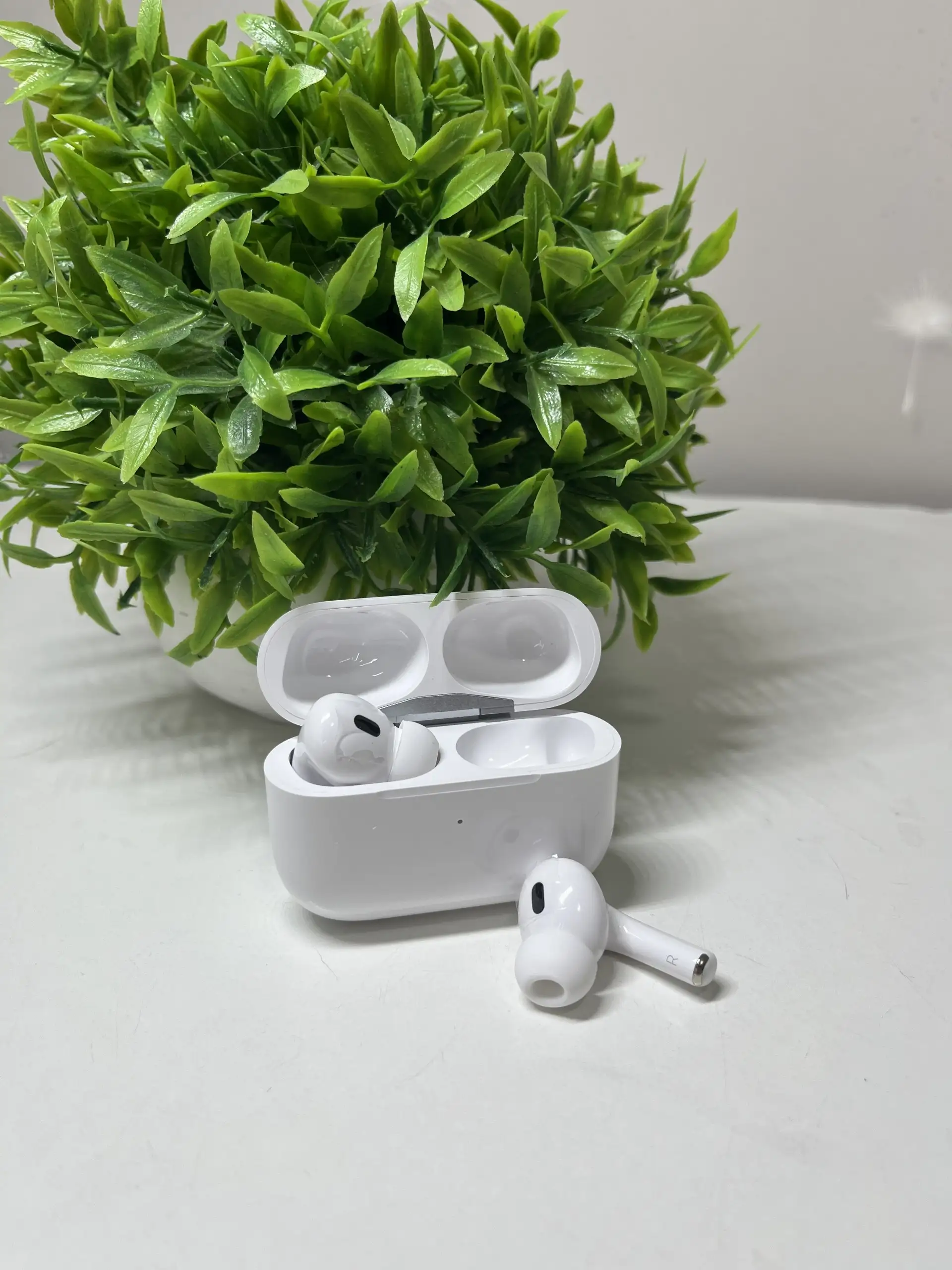 AirPods Pro 2 с шумкой - Наушники (Электроника) в Чебоксары