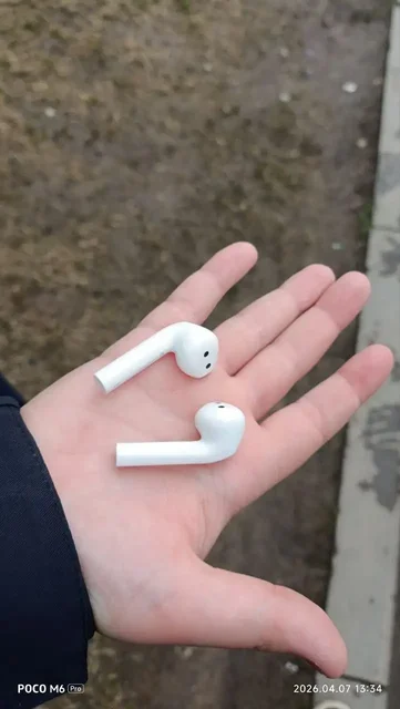 Продажа новых наушников - Зарядные устройства и аксессуары в Чебоксары