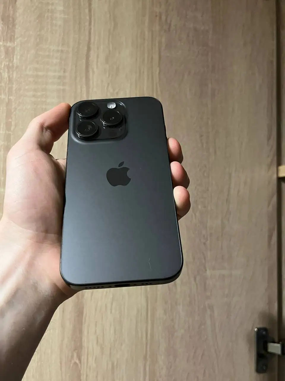 Смартфон Black Titanium - Смартфоны (Электроника) в Чебоксары