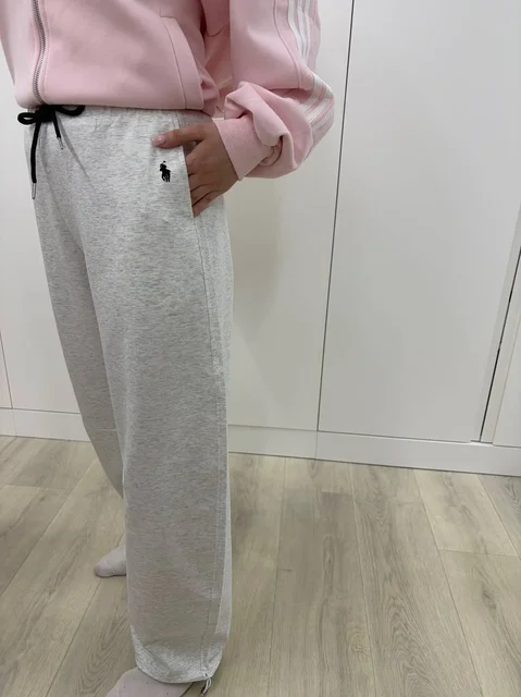 Лосины, костюмы, свитшоты, футболки и носки - Джинсы в Чебоксары