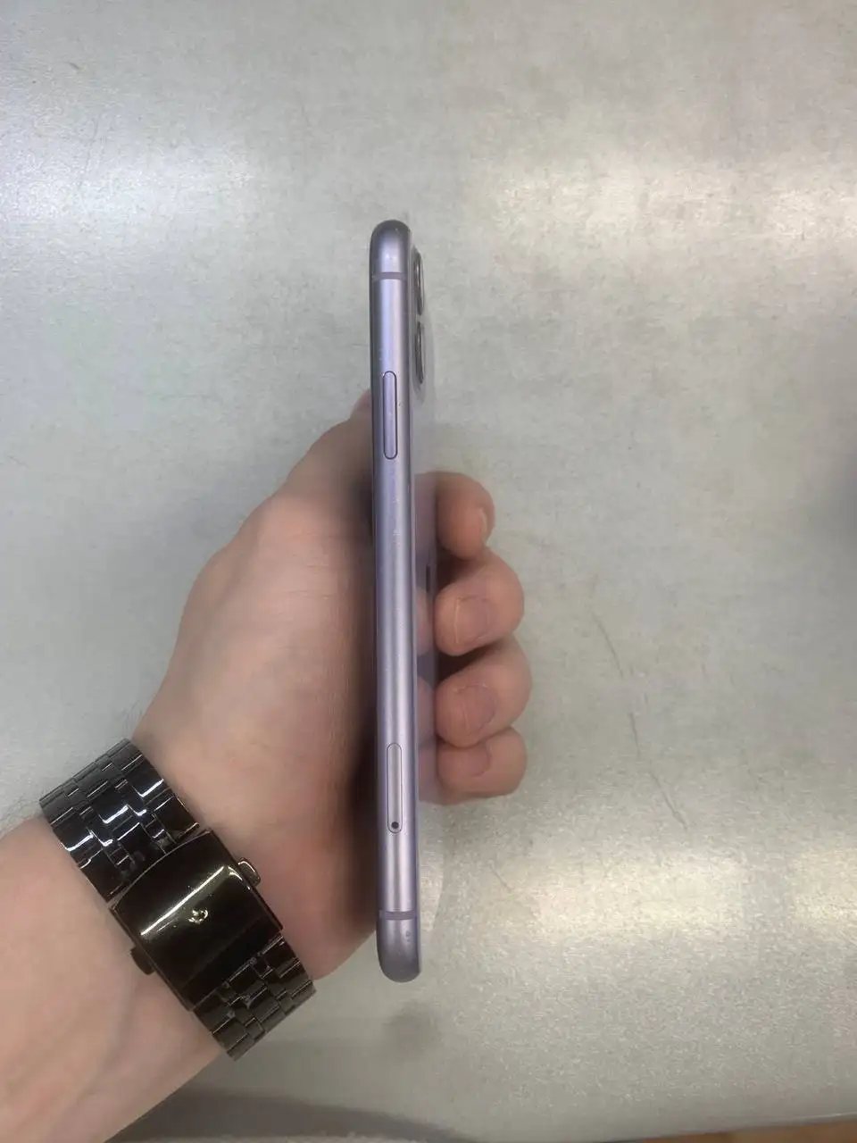 iPhone 11 64gb в хорошем состоянии - Смартфоны (Электроника) в Чебоксары