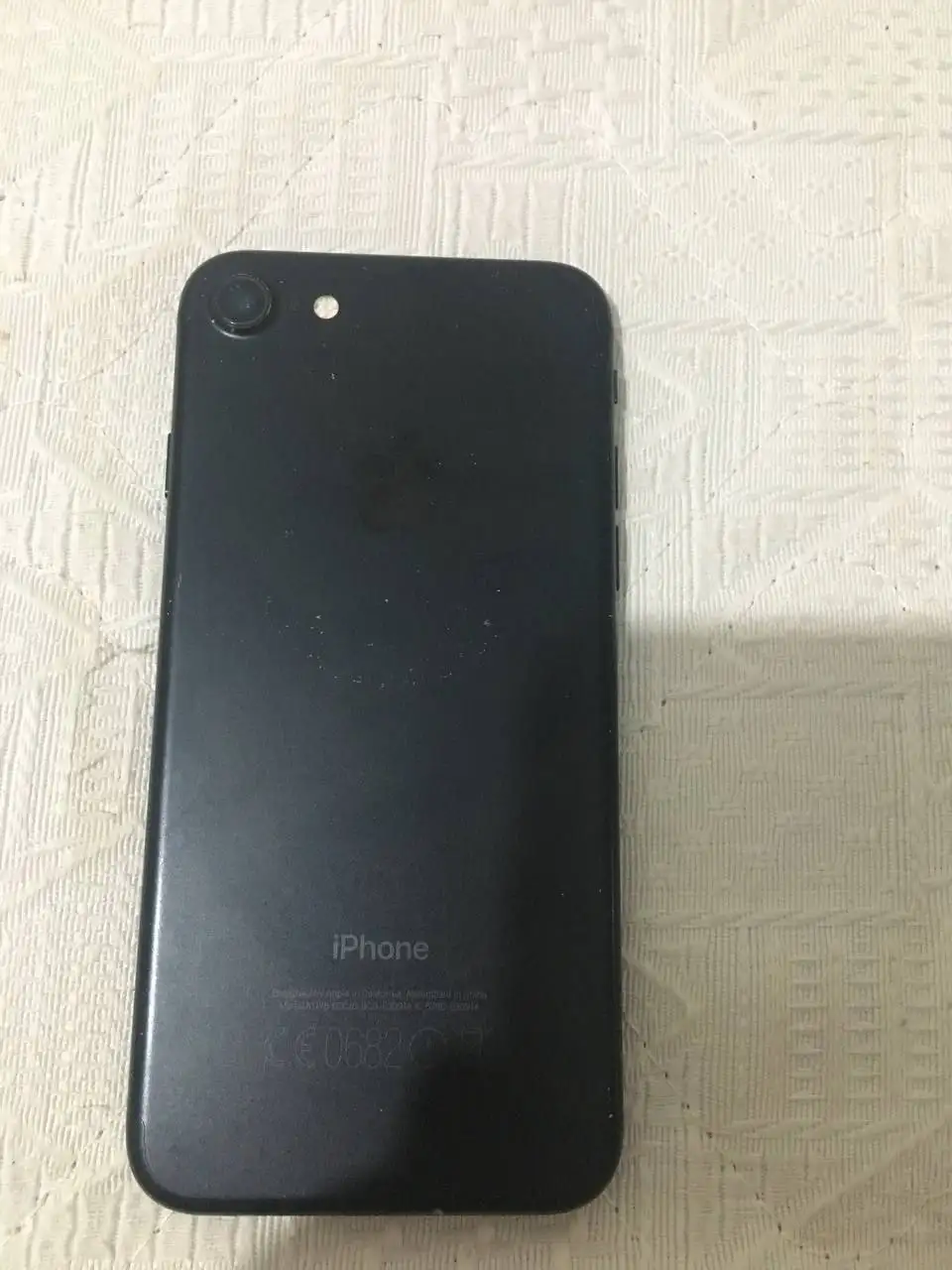 Продажа iPhone 7 и Poco F5 с повреждениями экрана - Смартфоны (Электроника) в Чебоксары