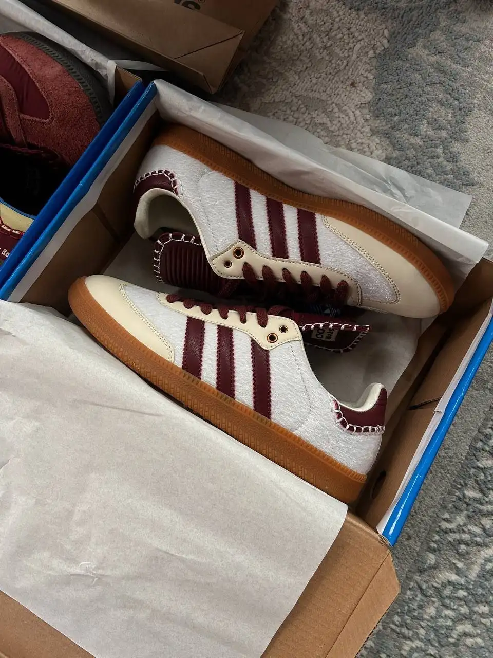 Ассортимент товаров на барахолке в Чебоксарах - Барахолка в Чебоксары