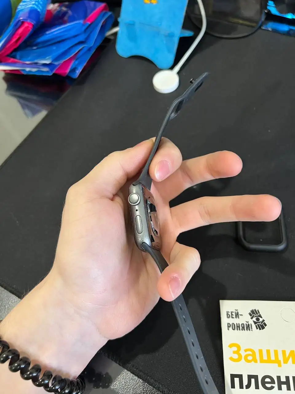 Часы в хорошем состоянии с доп. аксессуарами - Барахолка в Чебоксары