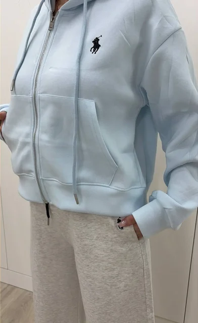 Одежда и аксессуары: свитшоты, костюмы, штаны, футболки, носки, лосины - Национальная одежда в Чебоксары