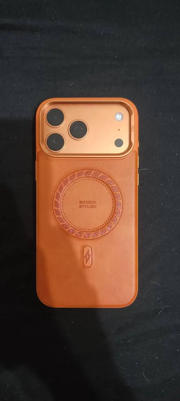 iPhone 17 Pro Max 256GB оранжевый - Смартфоны (Электроника) в Чебоксары