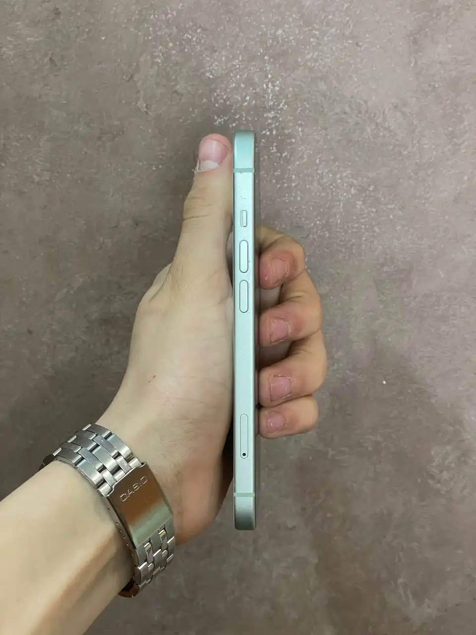 iPhone 15 128GB зеленый - Смартфоны и аксессуары (Электроника) в Чебоксары