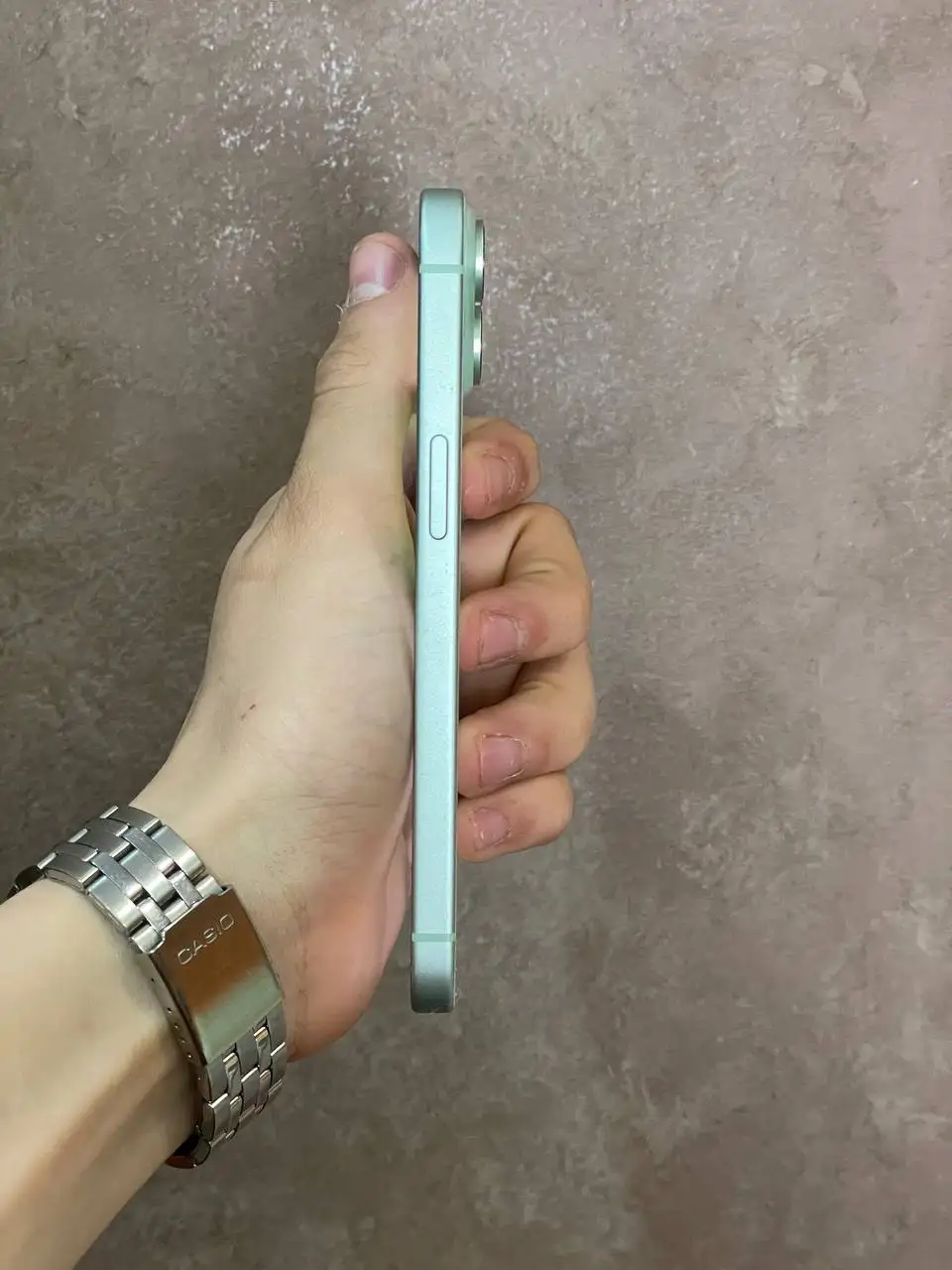 iPhone 15 128GB зеленый - Смартфоны и аксессуары (Электроника) в Чебоксары