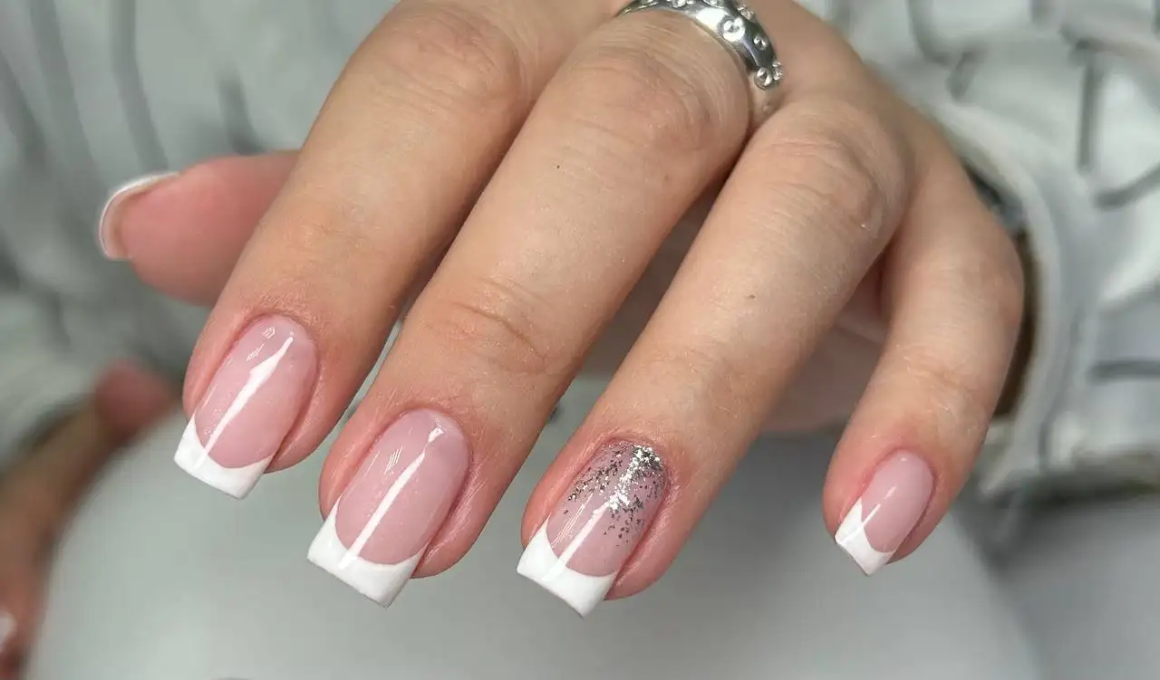 Маникюр, педикюр и наращивание ресниц - Красота и здоровье (Услуги) в Чебоксары