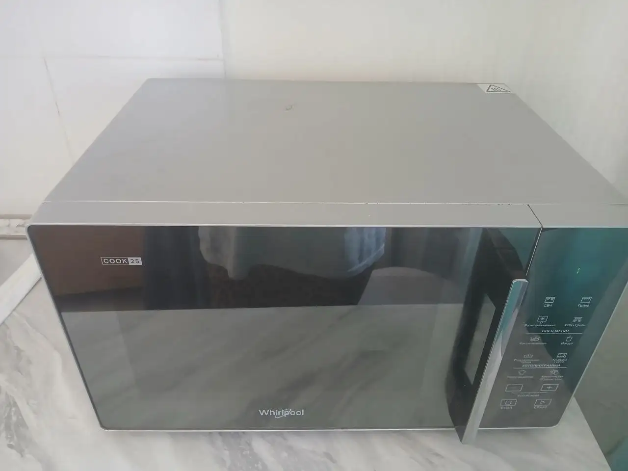 Продам микроволновку в хорошем состоянии - Барахолка в Чебоксары