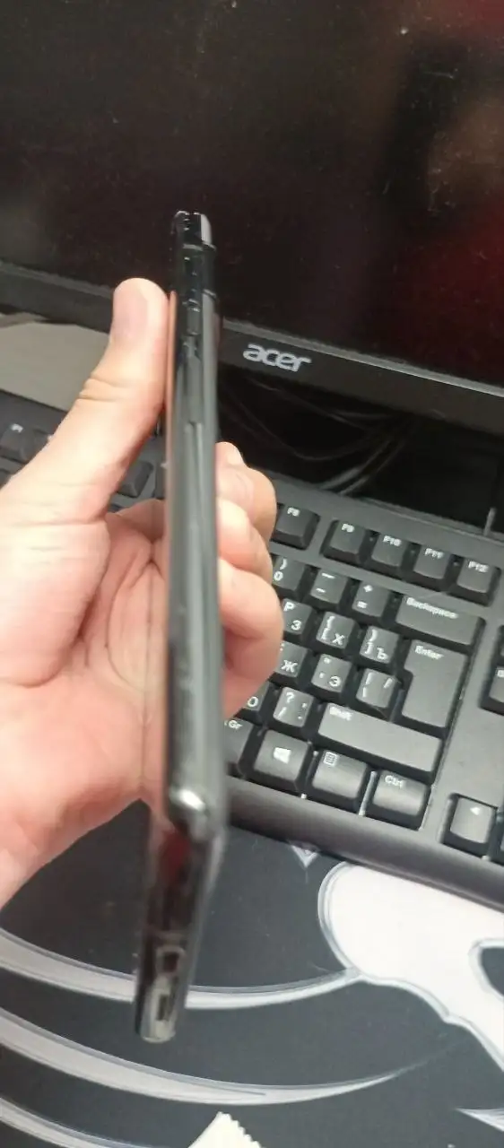 Продажа телефона в комплекте с чехлом - Мобильные телефоны (Электроника) в Чебоксары