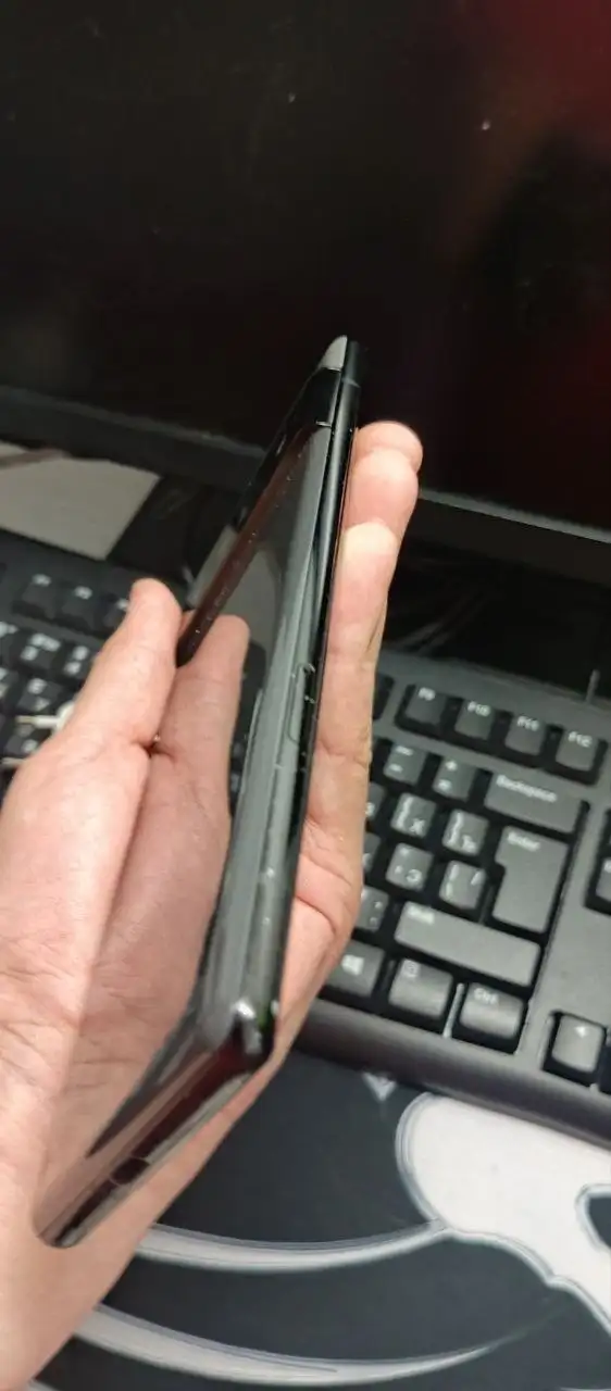 Продажа телефона в комплекте с чехлом - Мобильные телефоны (Электроника) в Чебоксары