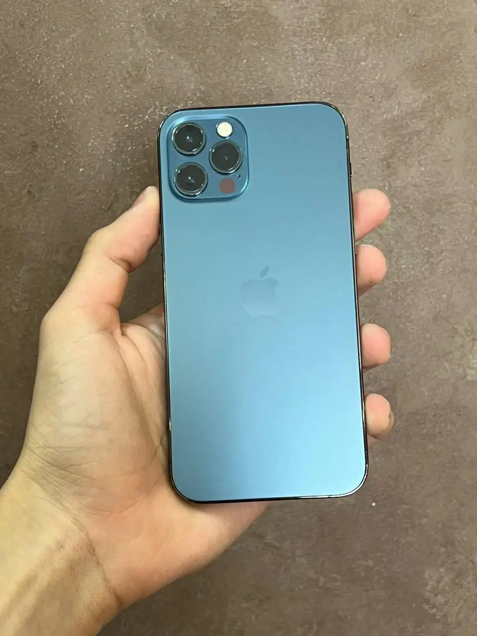 iPhone 12 Pro 128GB синий - Мобильные телефоны (Электроника) в Чебоксары