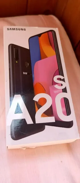Продажа Samsung Galaxy S20 FE и A20 - Электротранспорт в Чебоксары