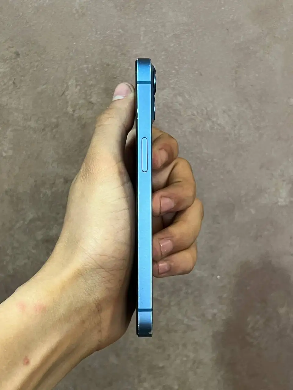 iPhone 13 256GB синий - Смартфоны (Электроника) в Чебоксары
