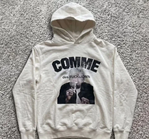 Худи comme des f*ckdown white - частное объявление в Чебоксары