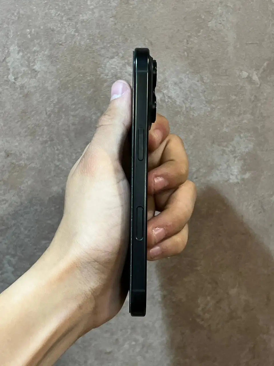 iPhone 16 Pro 128GB черный - Смартфоны и аксессуары (Электроника) в Чебоксары