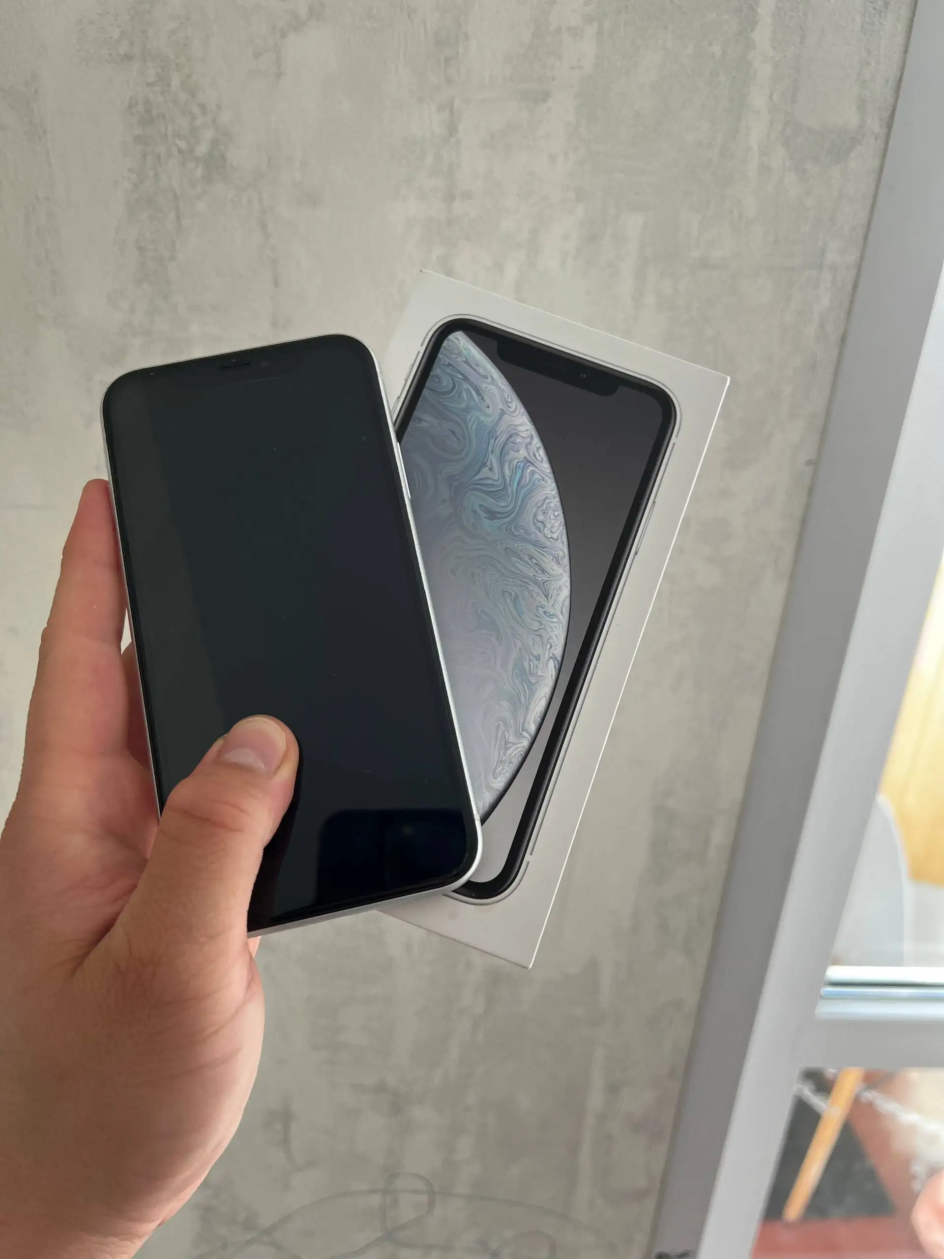 iPhone XR 128GB - Мобильные телефоны (Электроника) в Чебоксары
