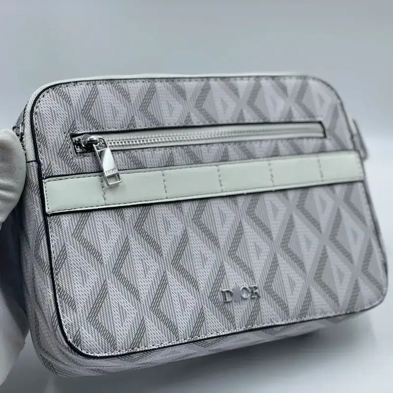 Продажа сумок Dior, Lacoste, Burberry, Coach - Сумки (Одежда) в Чебоксары