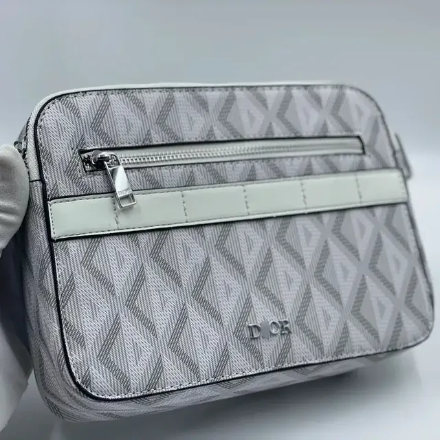 Продажа сумок Dior, Lacoste, Burberry, Coach - Одежда в Чебоксары