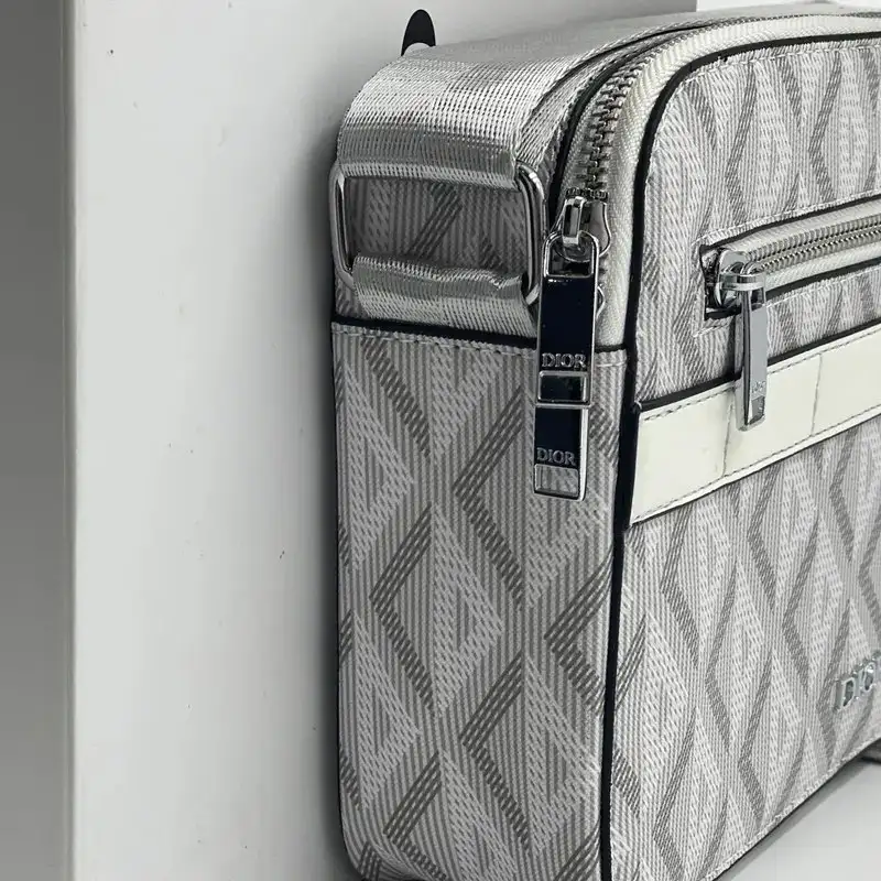 Продажа сумок Dior, Lacoste, Burberry, Coach - Сумки (Одежда) в Чебоксары