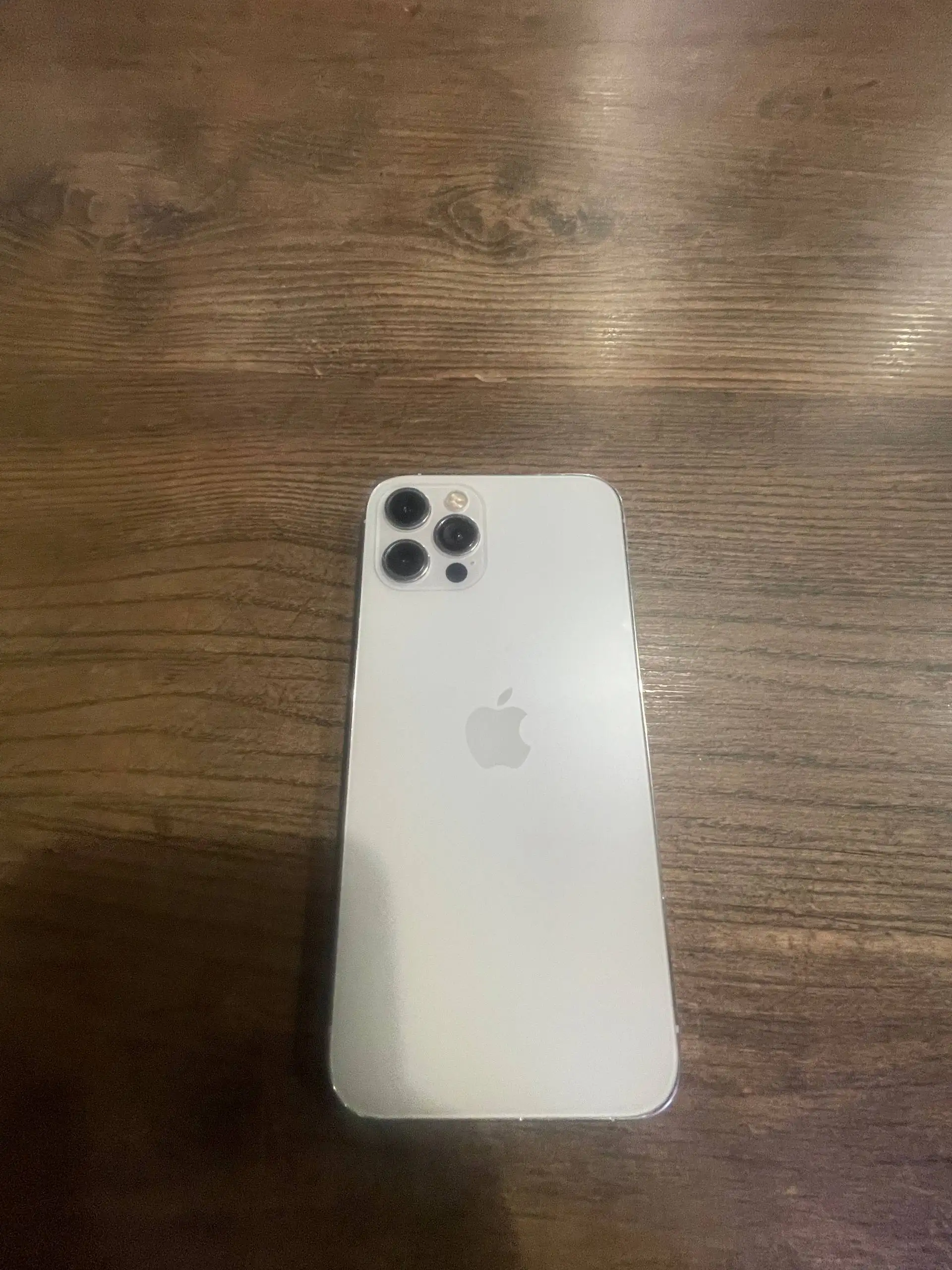 Продам iPhone 12 Pro Silver 256 ГБ - Смартфоны (Электроника) в Чебоксары