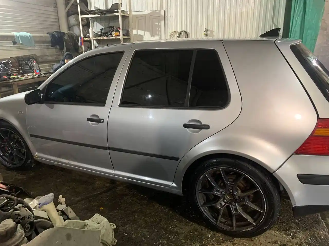 Volkswagen Golf 2001 года