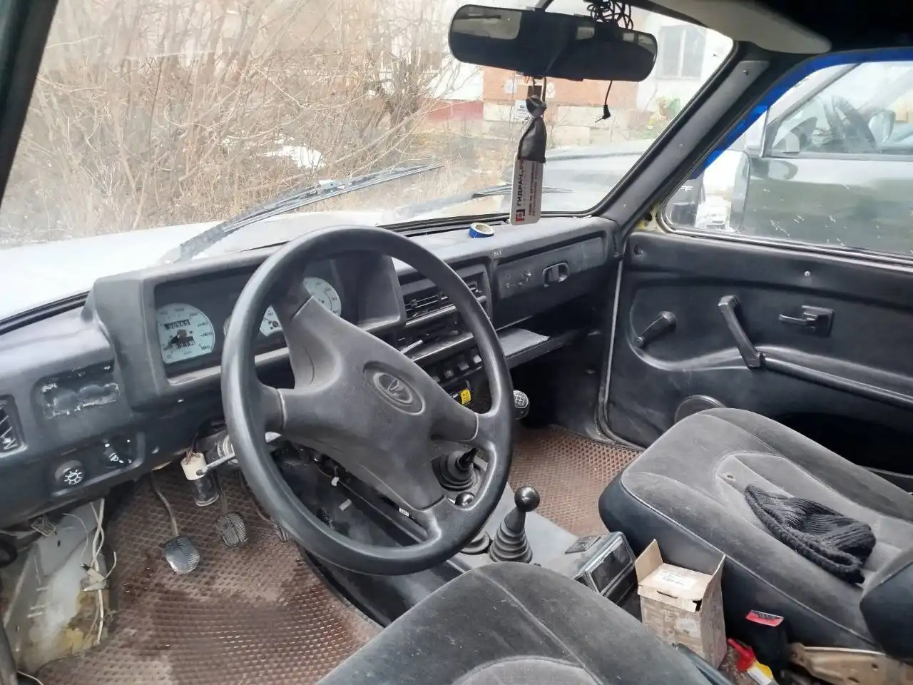 Продам Niva 2131 2002 года