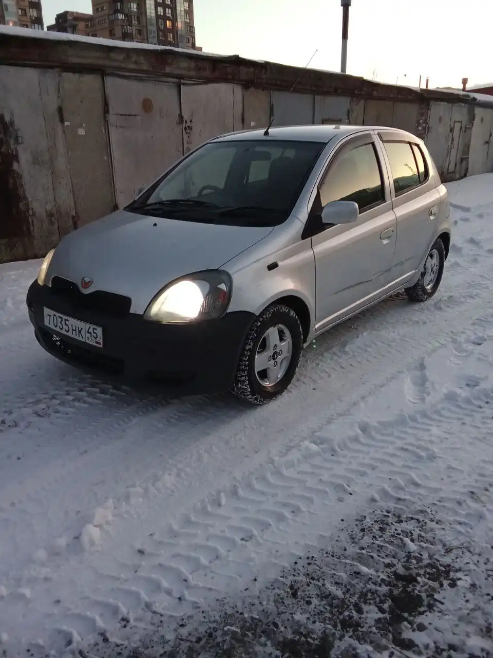 Продам Витц 2001 г.в.