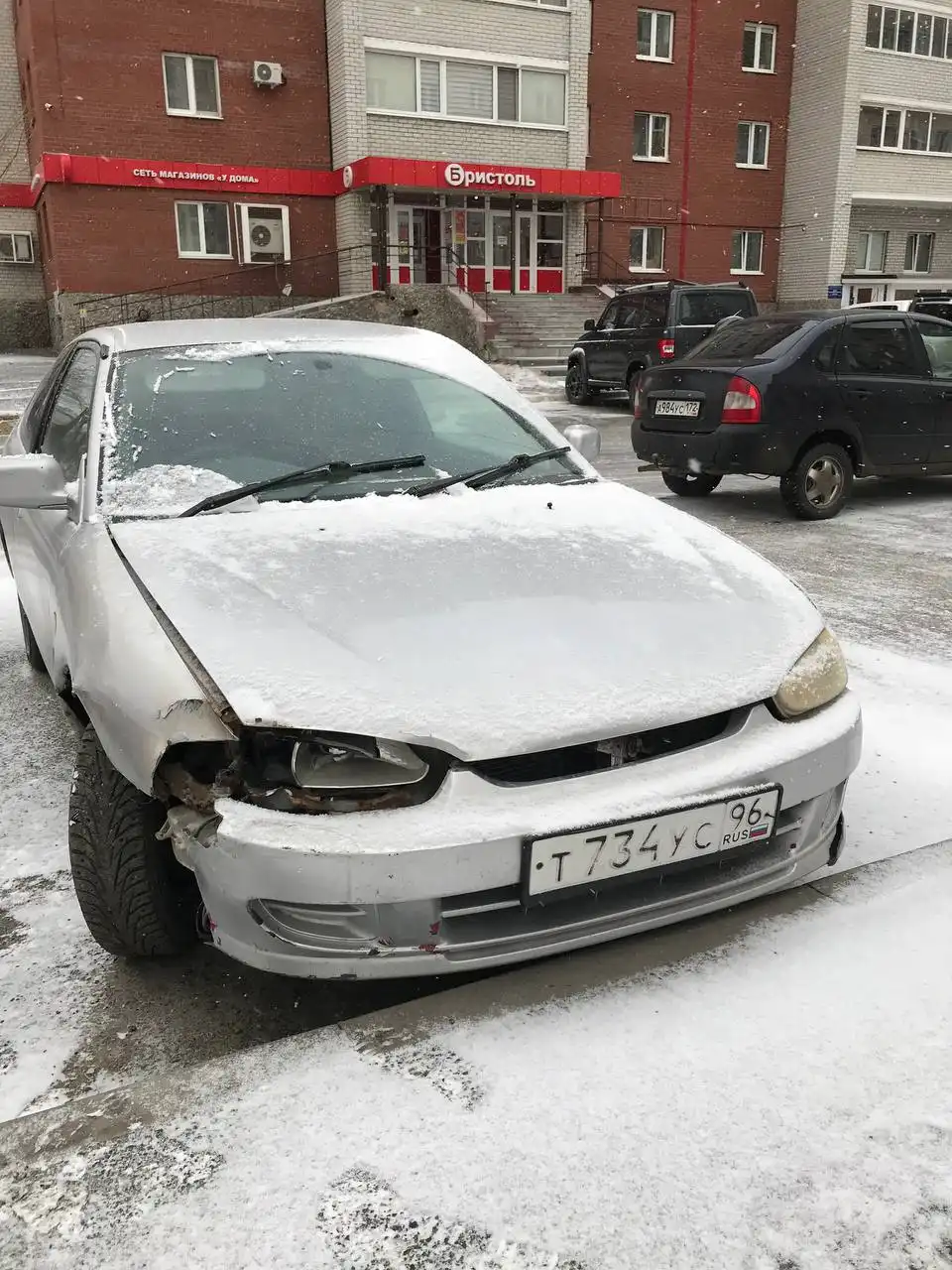 Продажа автомобиля с АКПП, зимней резиной и документами