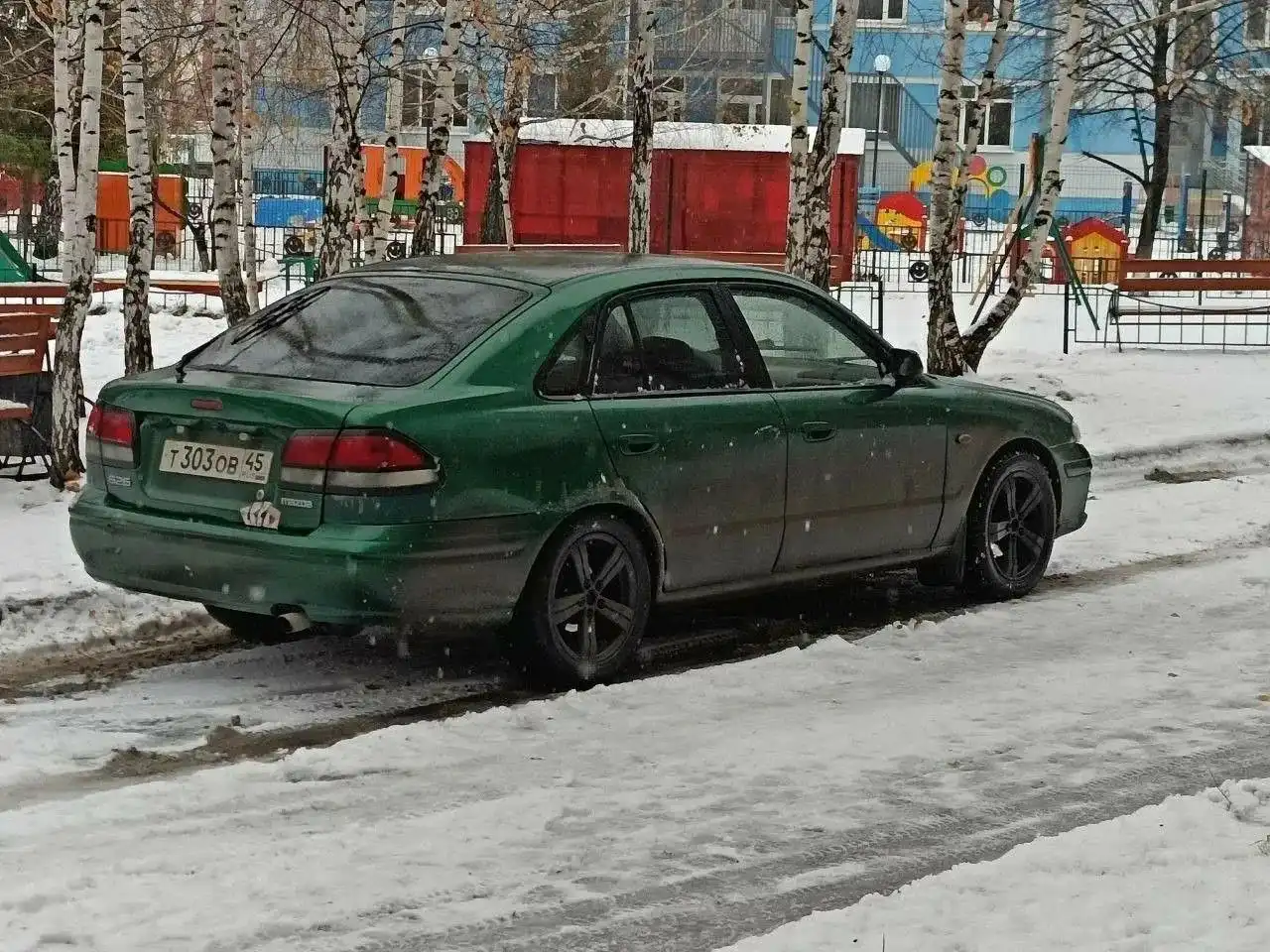 Продажа автомобиля Mazda 626 GF 2.0 1998 года