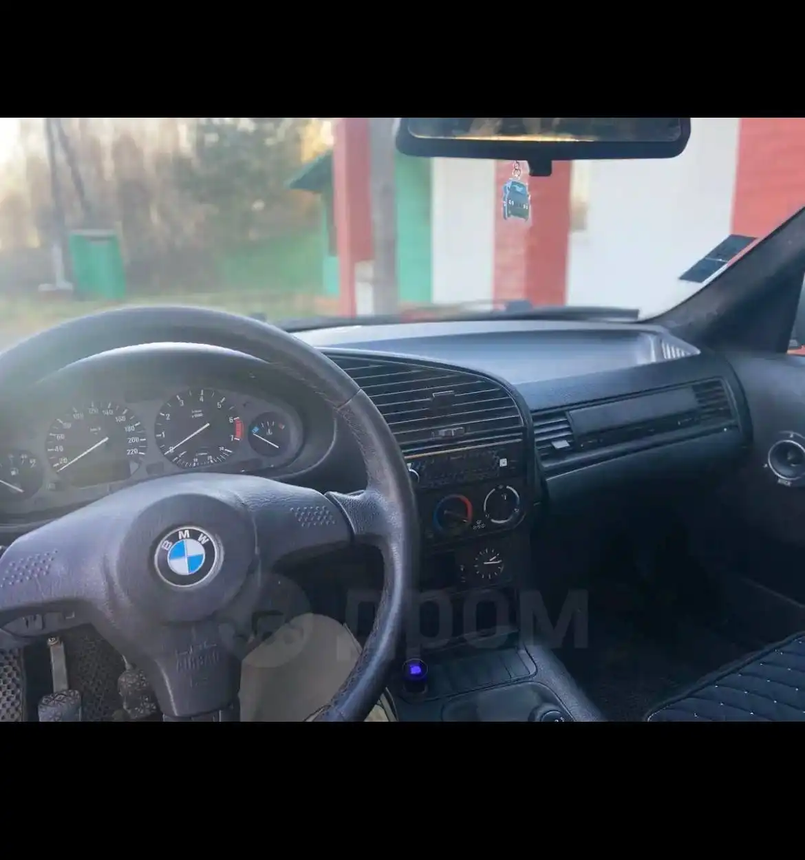 BMW 1991 года выпуска в Тюмени