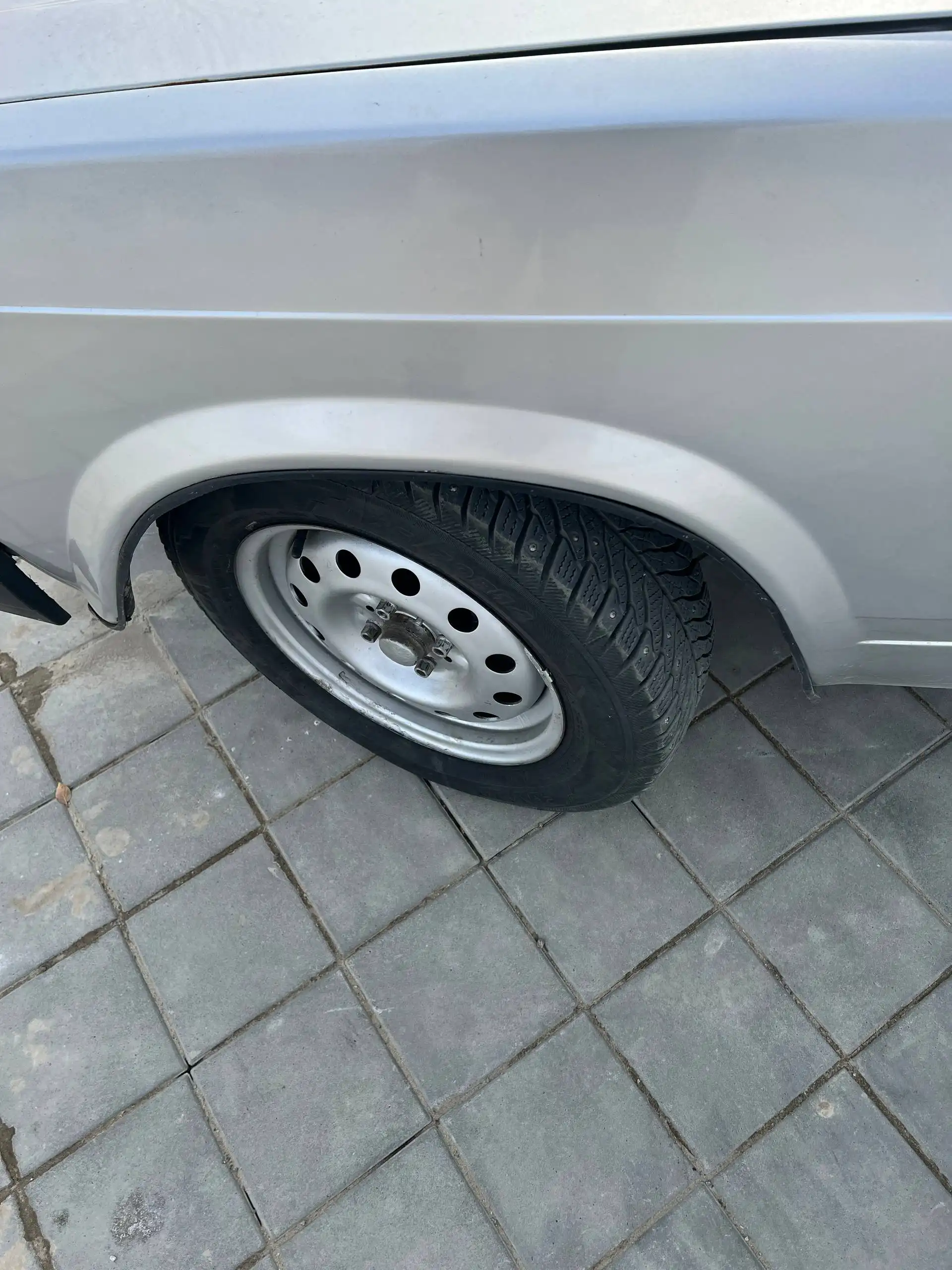 ВАЗ 2010 года в Тюмени