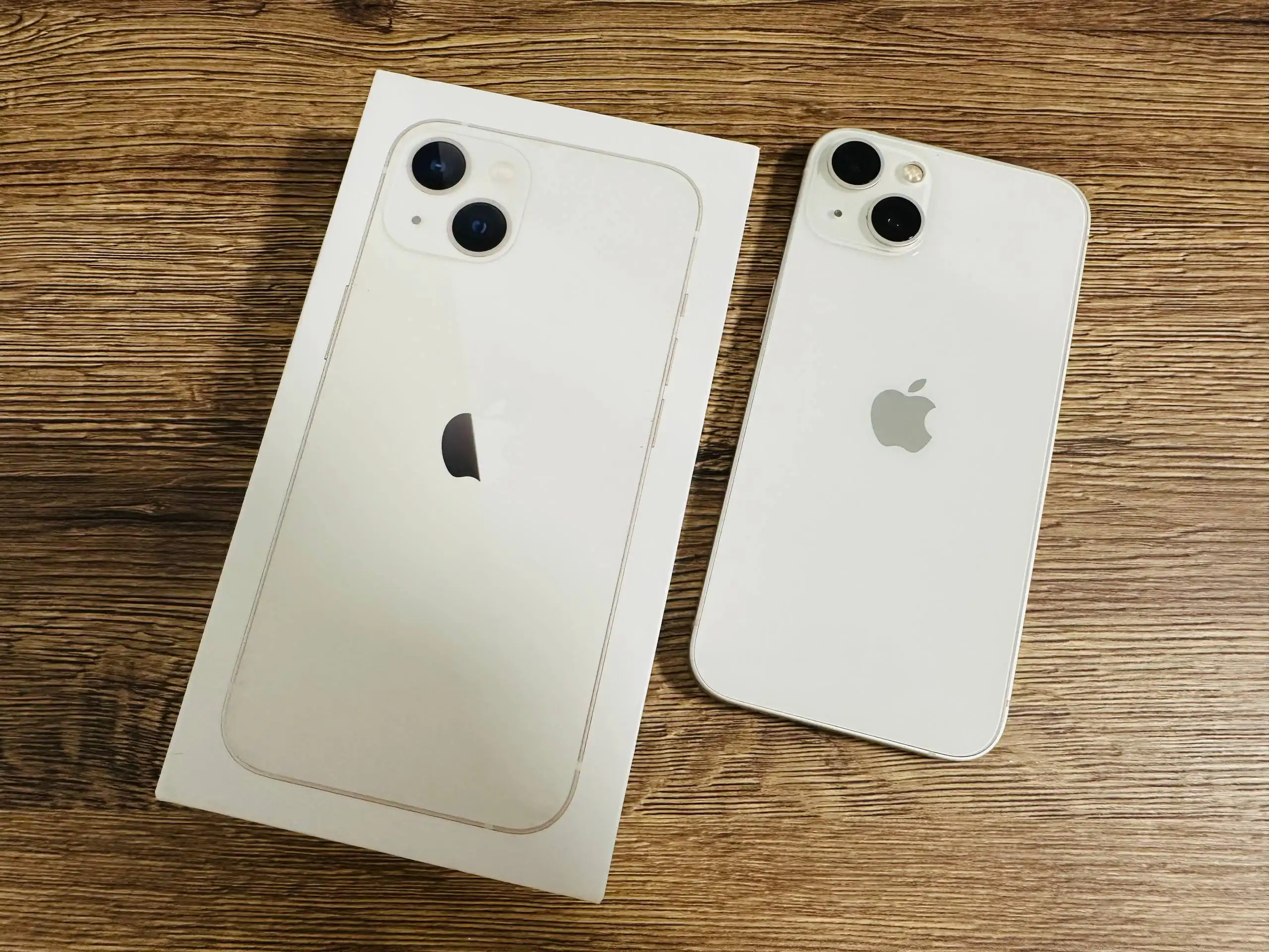 iPhone 13 128GB в отличном состоянии