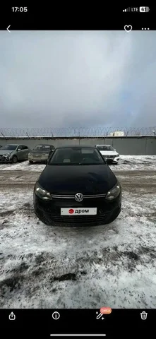 Продам Volkswagen Polo 2013 года с газовым оборудованием - Легковые автомобили в Тюмень