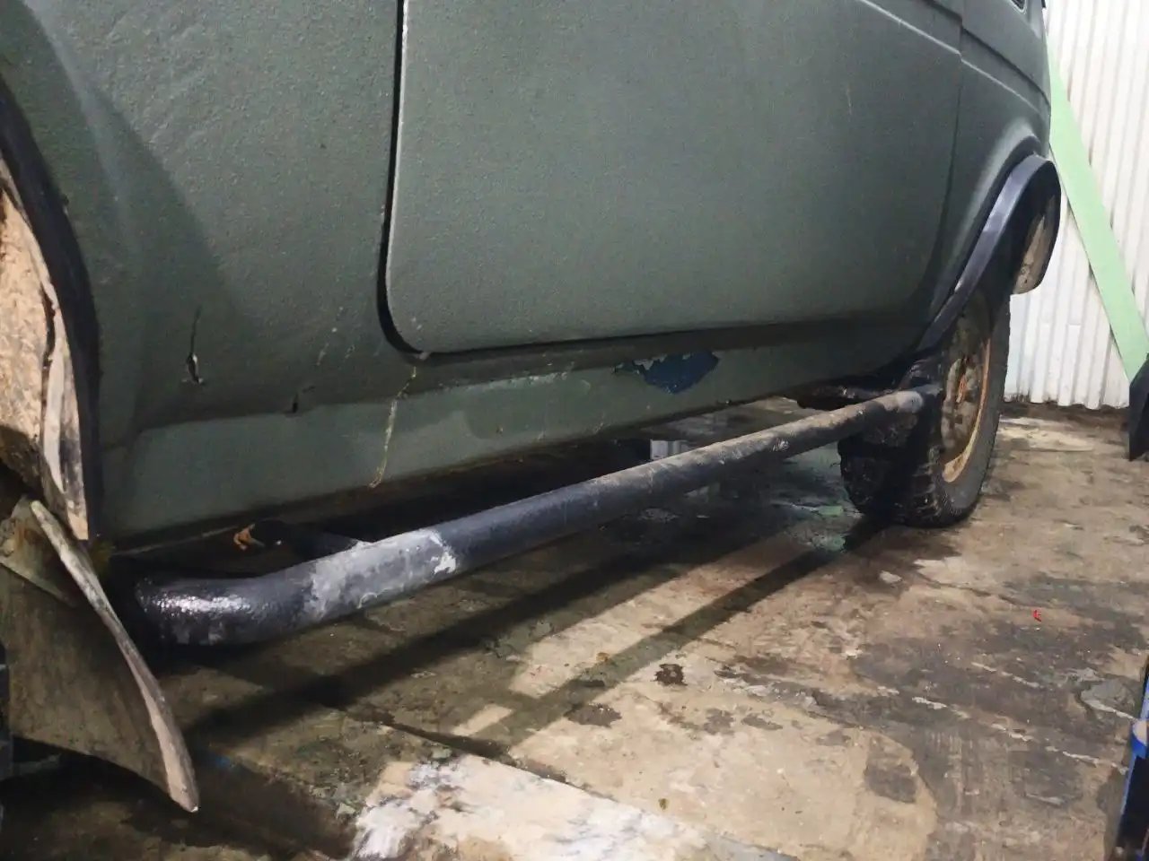 Продажа/обмен Нивы 21218 1997 года - Авто в Тюмень