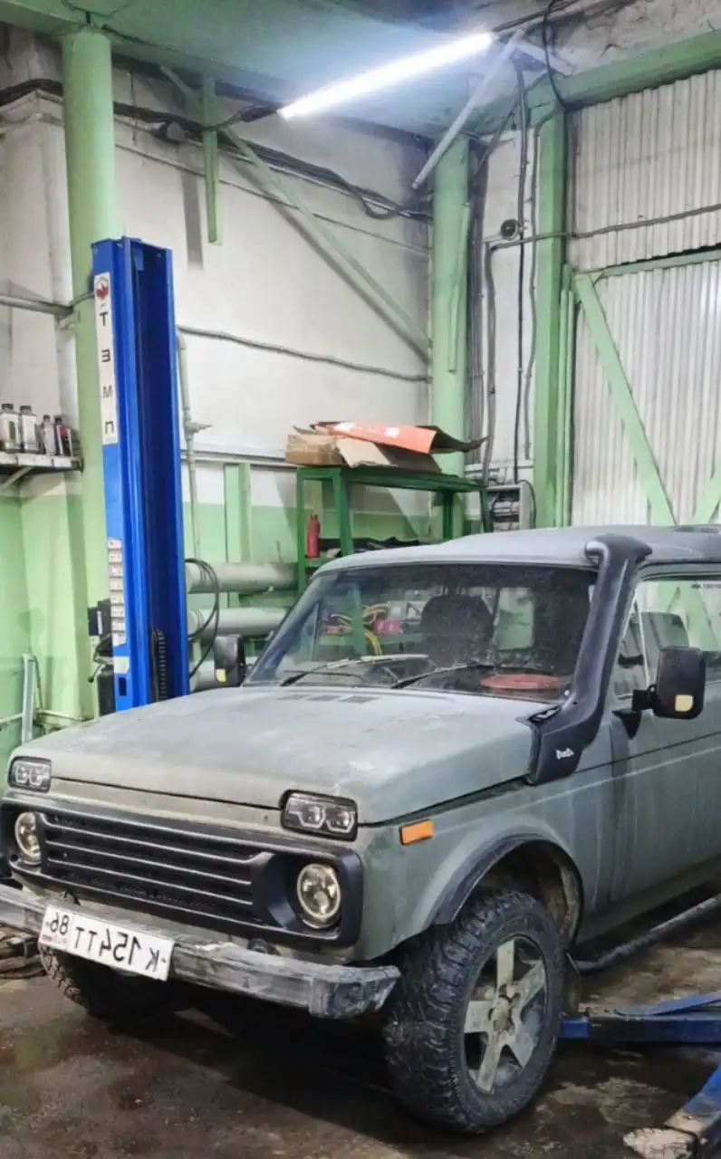 Продажа/обмен Нивы 21218 1997 года - Авто в Тюмень