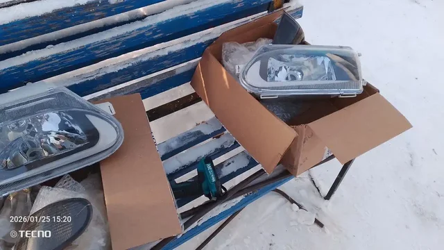 Продам новые фары на ВАЗ 2114 - Авто в Тюмень