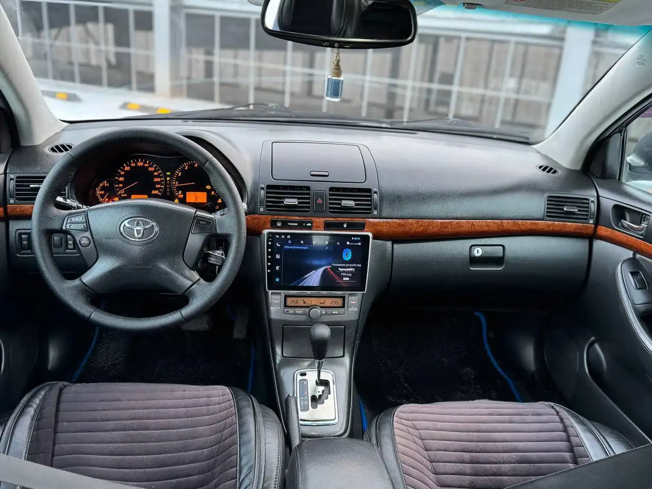 Продам Тойоту Авенсис 2 поколение рестайлинг 2008 года - Легковые автомобили (Авто) в Тюмень