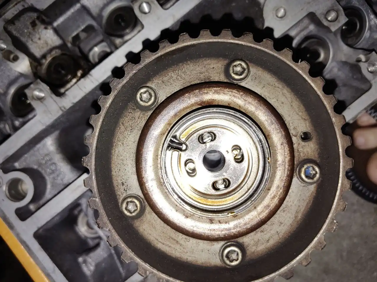 Продажа муфт и ГБЦ для Ford Focus 3 1.6 - Автозапчасти (Запчасти) в Тюмень