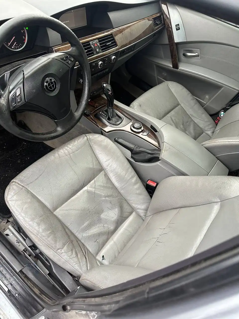 BMW E60 2006 года
