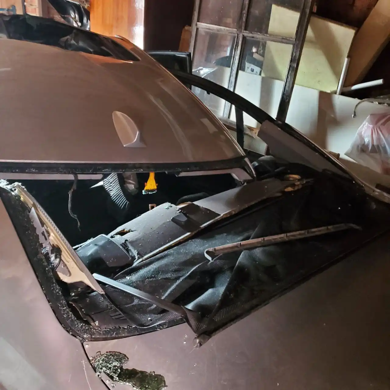 BMW 3 серии E90/E91/E92/E93 2004 после ДТП