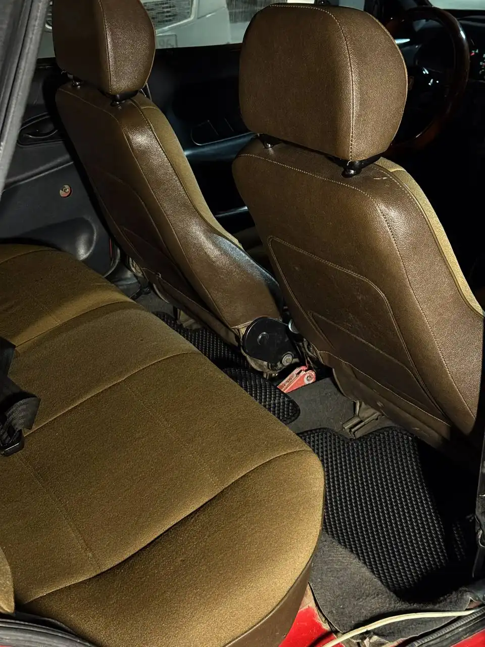 ВАЗ 2109 1991 года выпуска в хорошем состоянии