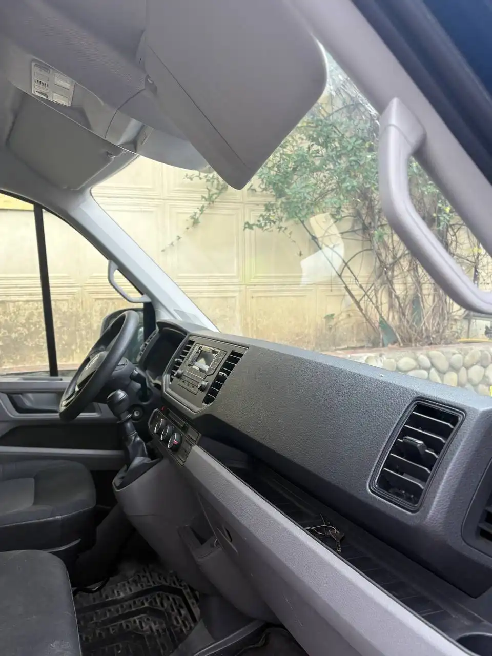 Volkswagen Crafter 2020 года с пробегом 125000 км