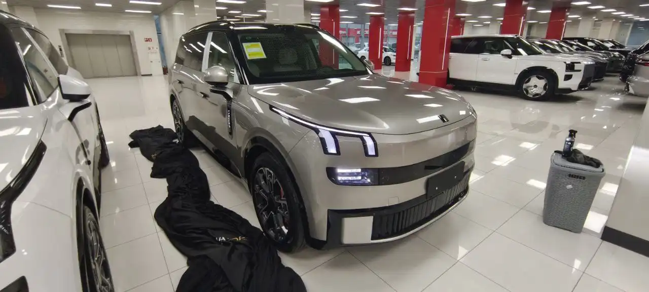 Lynk & Co 900 2025 года в Москве