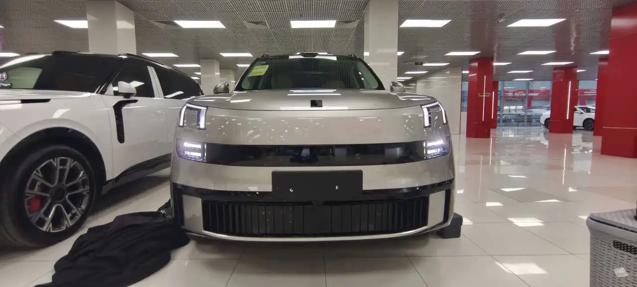 Lynk & Co 900 2025 года в Москве