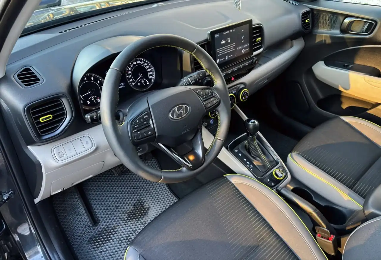 Hyundai Venue 2021 кроссовер